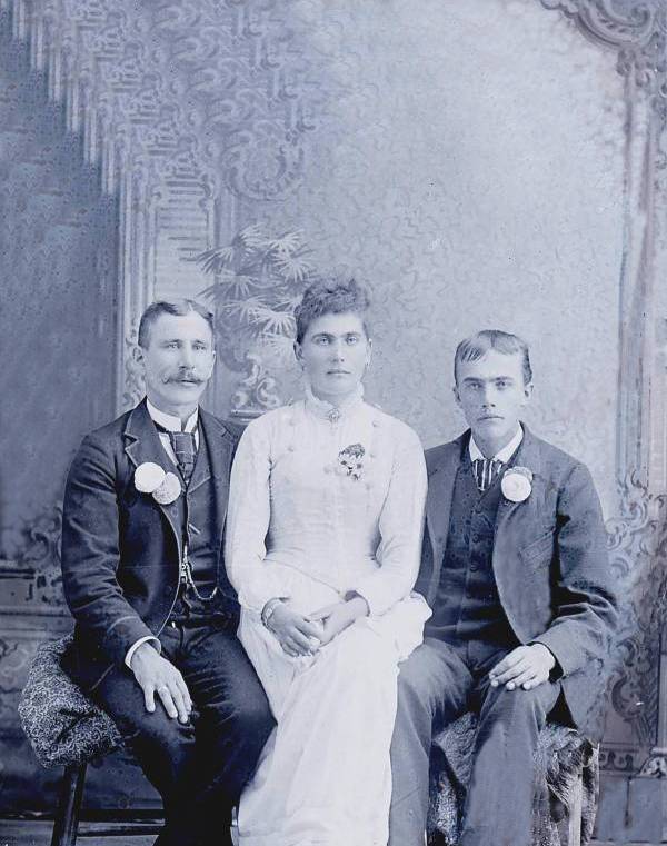 Glass Negative Photos B : Manitowoc County, Wisconsin Genealogy